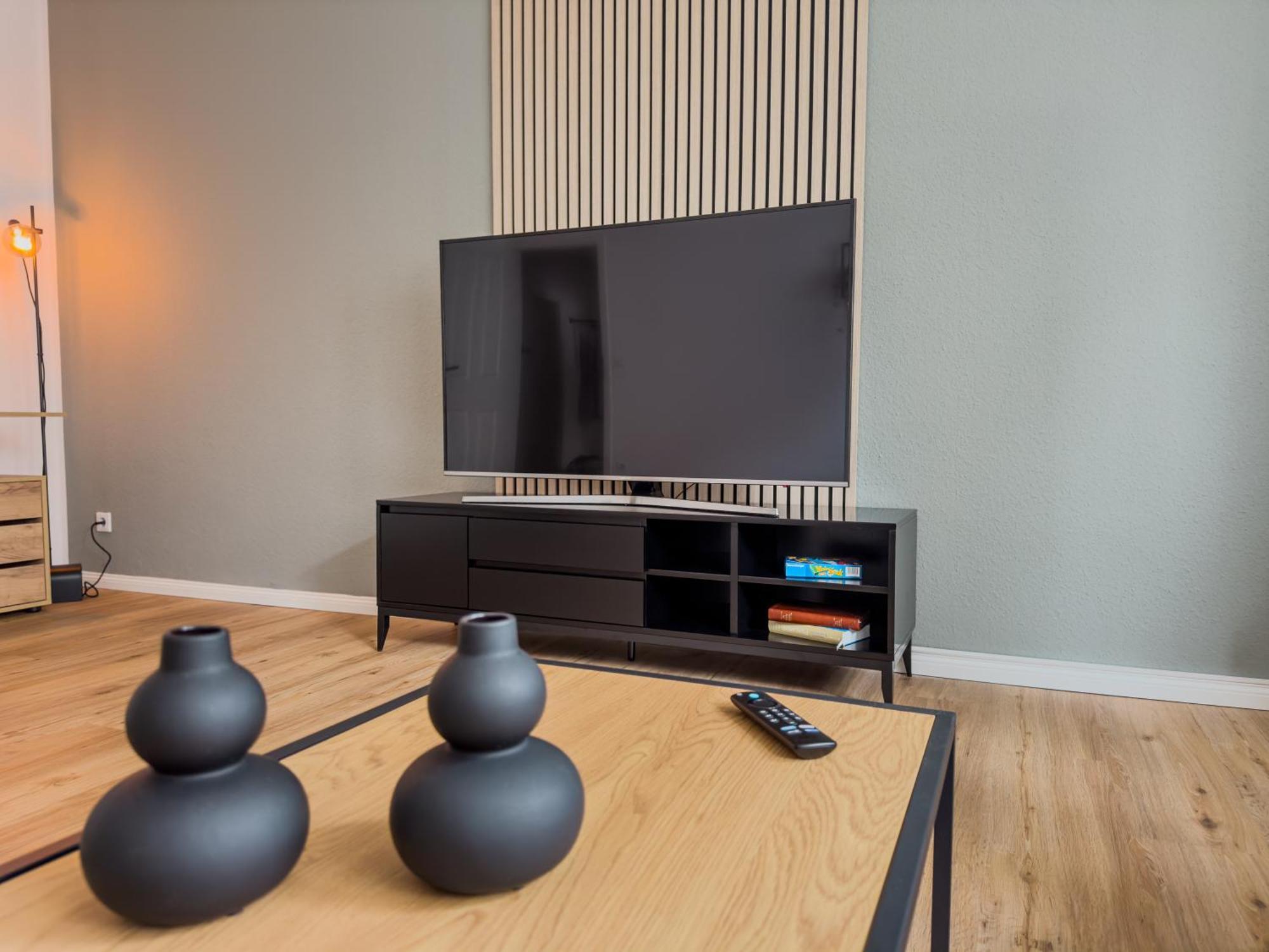 Homelystays Stilvolles Apartment An Der Kirche Lemförde Esterno foto