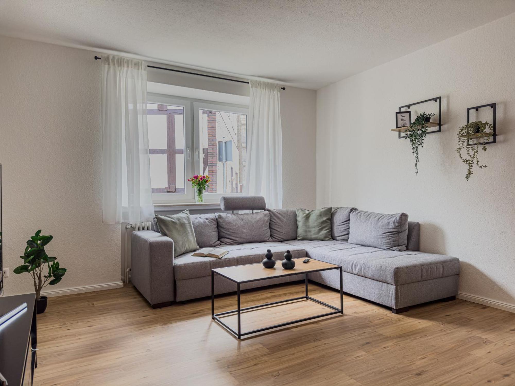 Homelystays Stilvolles Apartment An Der Kirche Lemförde Esterno foto