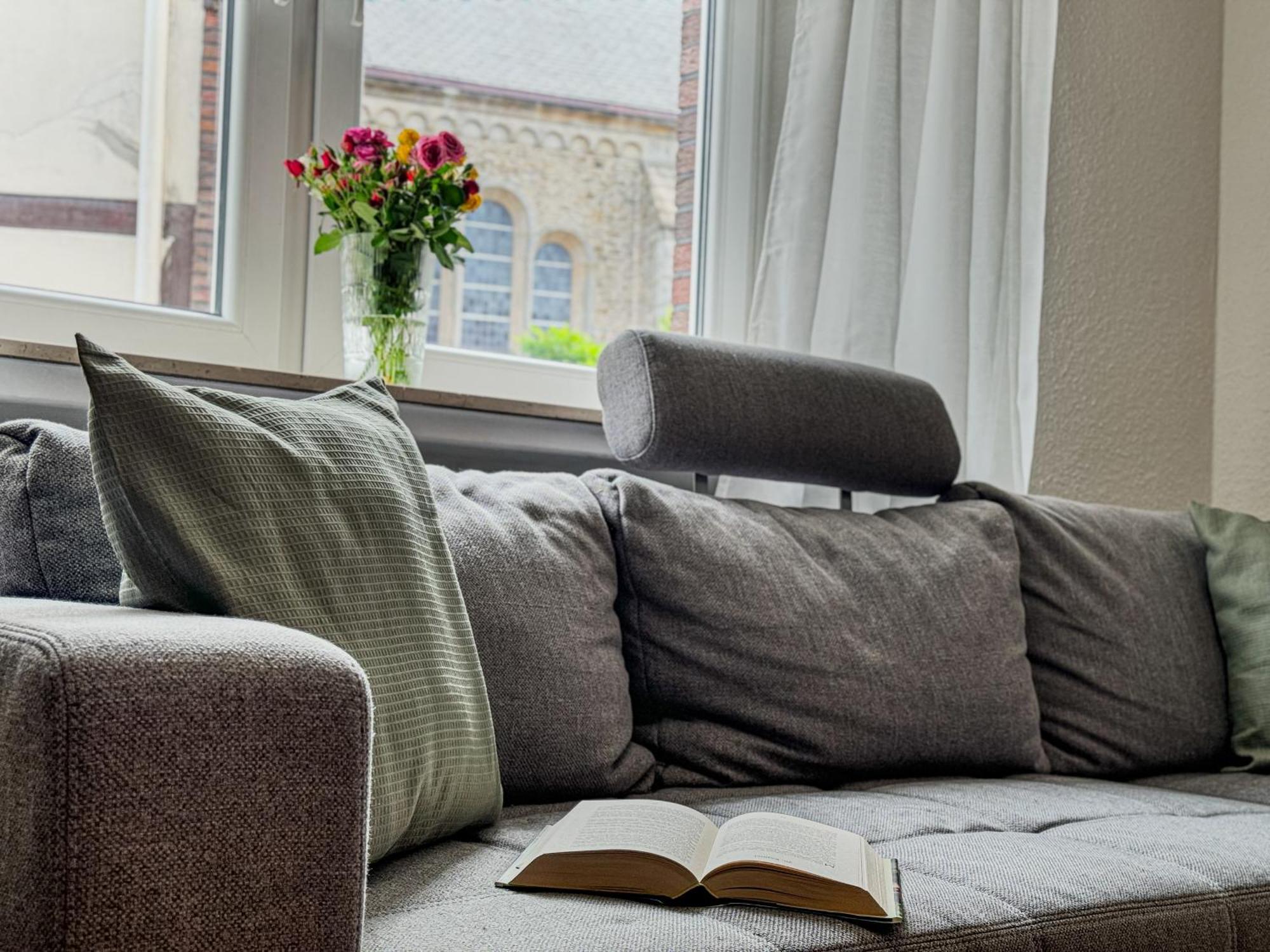 Homelystays Stilvolles Apartment An Der Kirche Lemförde Esterno foto